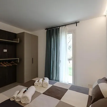Apartment Manzoni